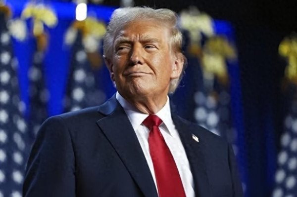 泸深配 当着李在明的面, 特朗普威胁关税增至200%? 除非中国答应一个条件